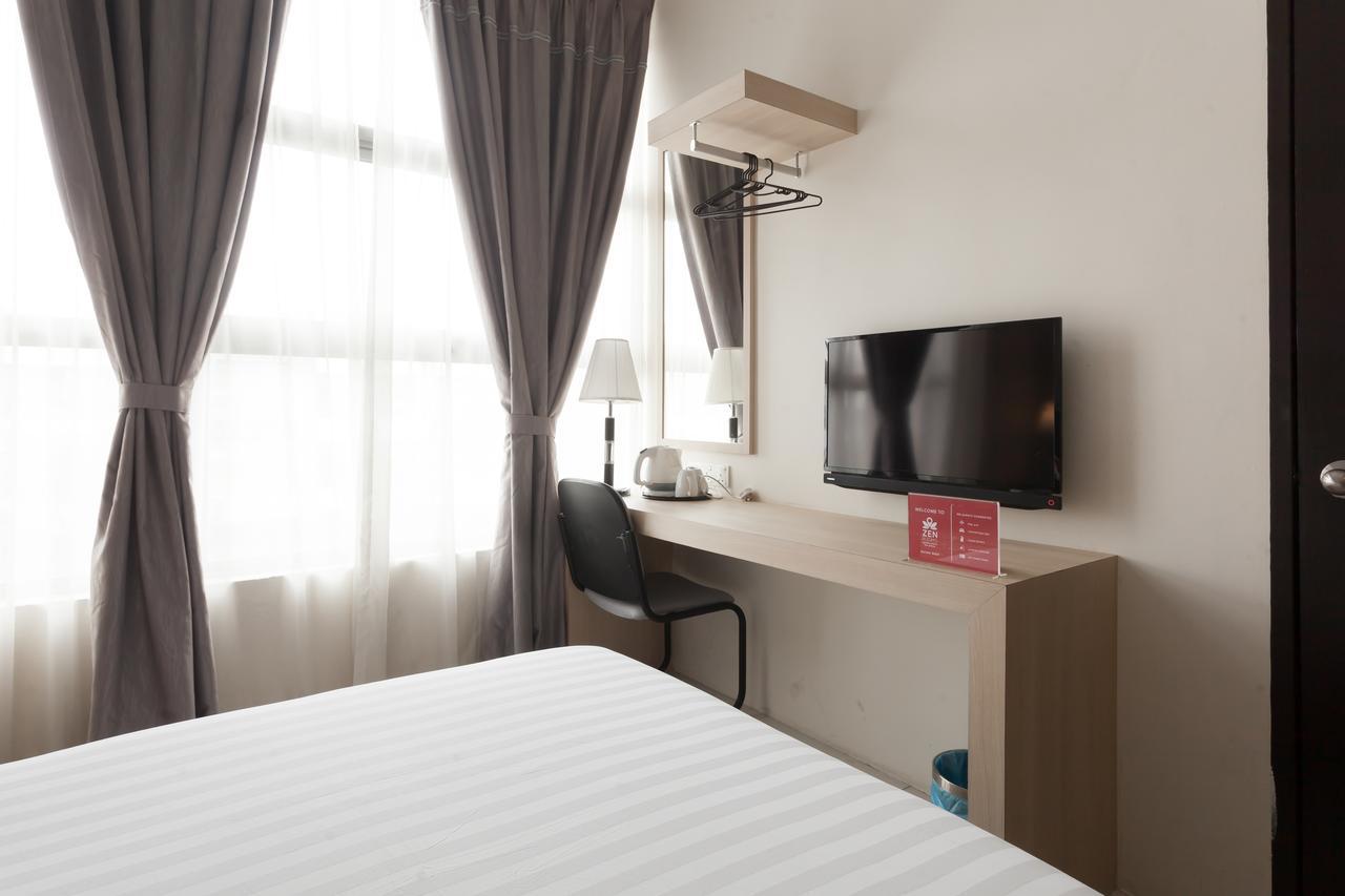 Zen Rooms Sungai Besi 쿠알라룸푸르 외부 사진